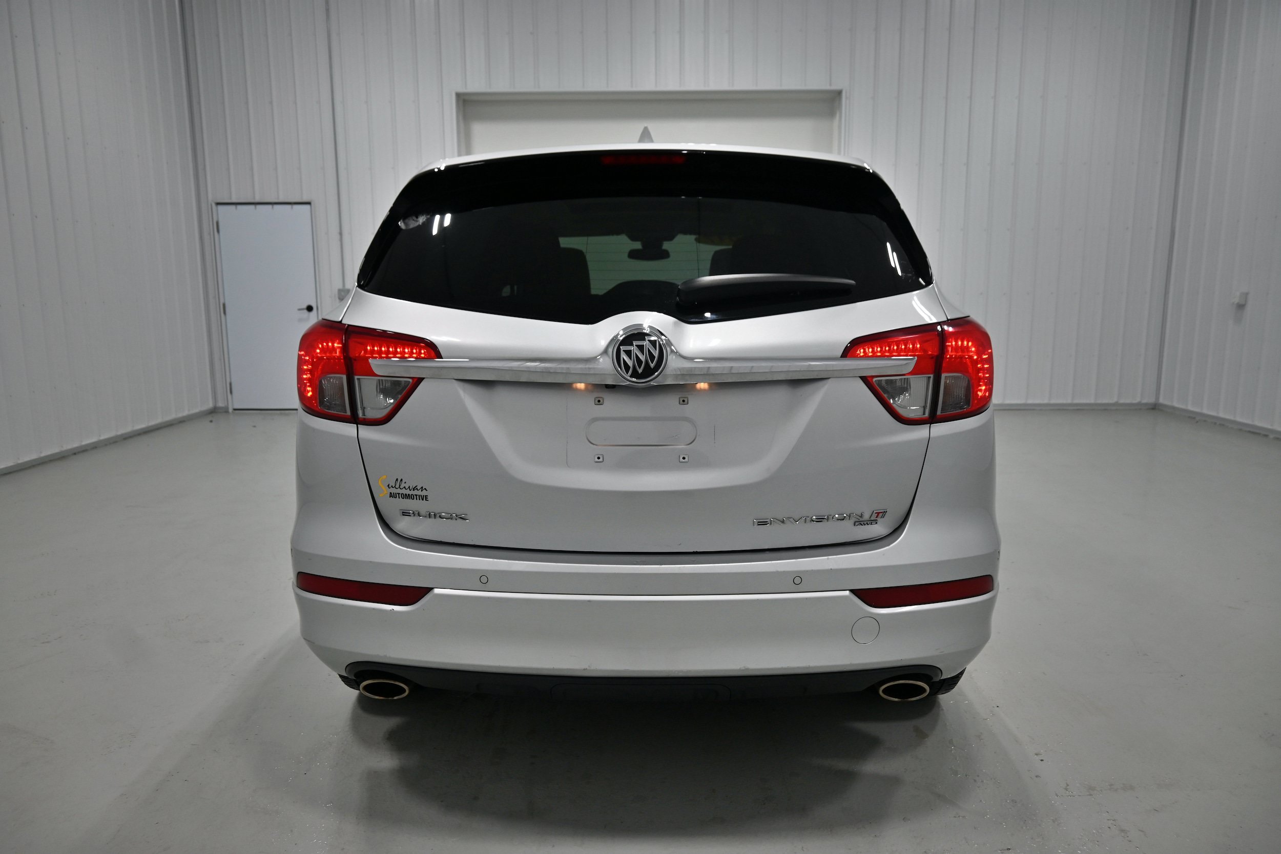 Used 2017 Buick Envision Premium AWD/4WD image 34