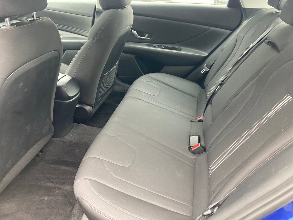 Used 2021 Hyundai Elantra SEL w/ Convenience + Premium Package FWD image 29