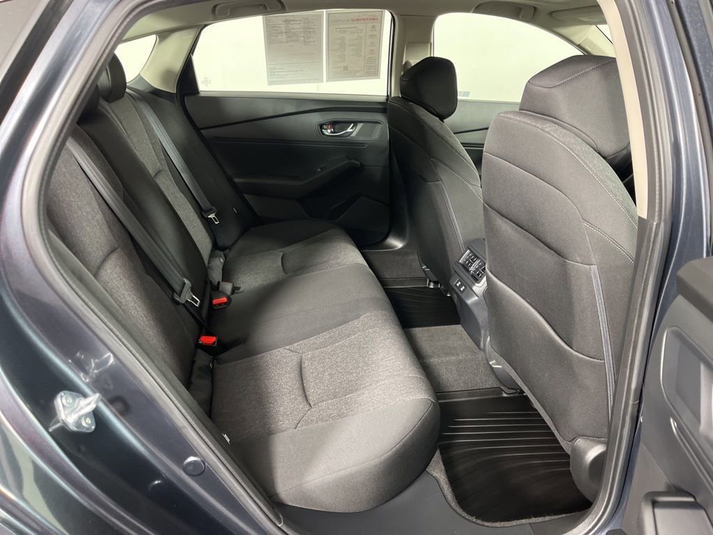 Used 2025 Honda Accord SE image 12