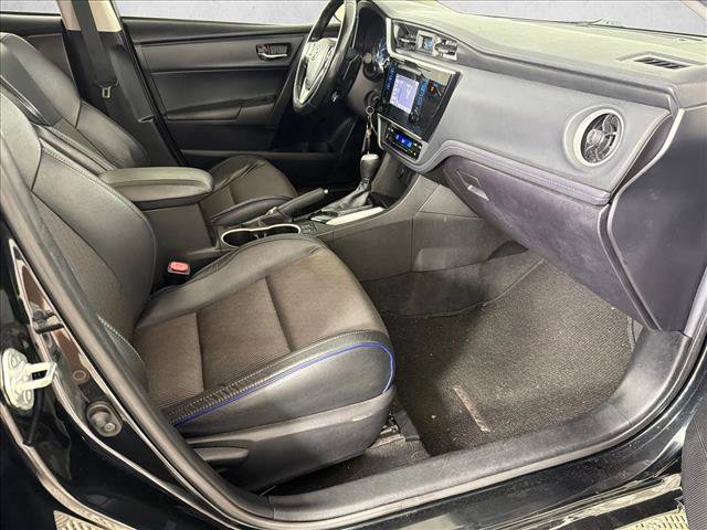 Used 2018 Toyota Corolla SE FWD image 13