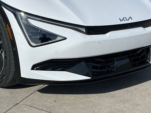 Used 2025 Kia EV6 Wind RWD image 8