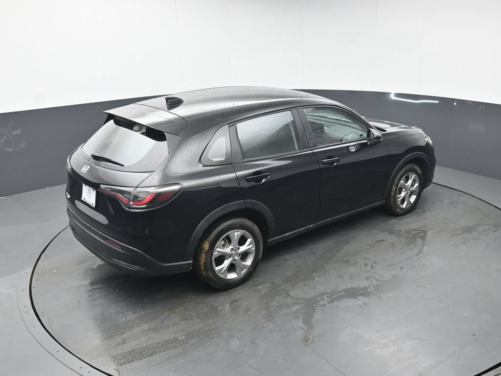 Used 2023 Honda HR-V LX image 35