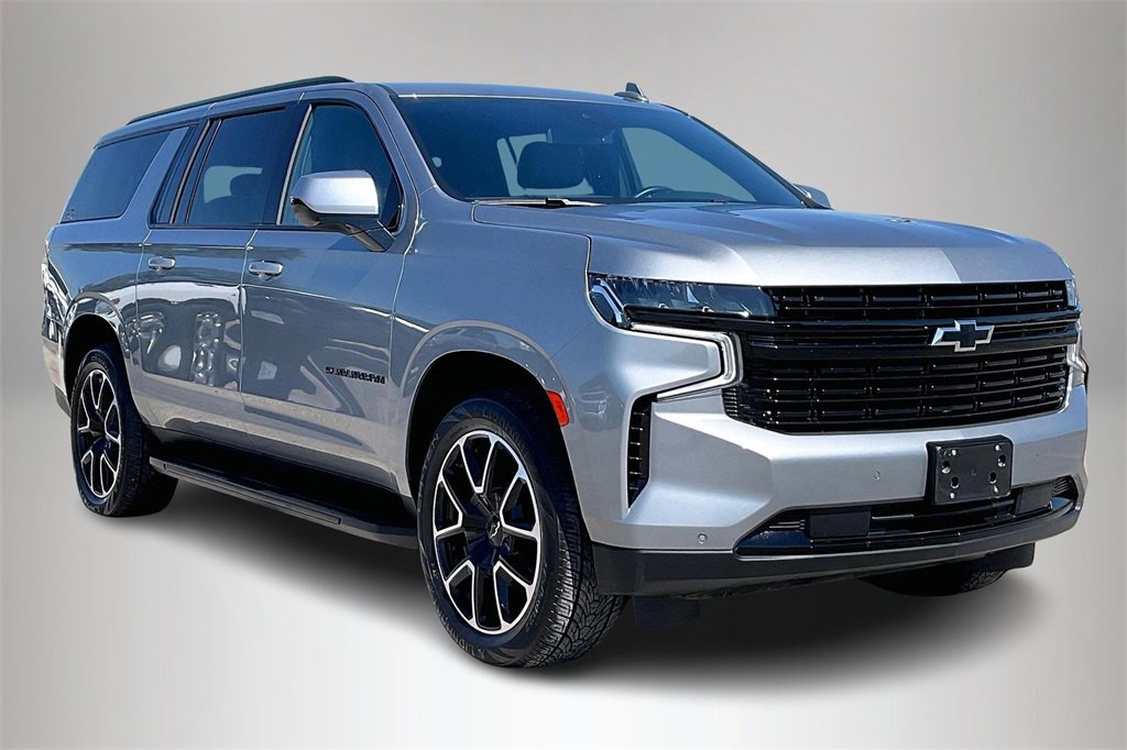 Used 2024 Chevrolet Suburban RST