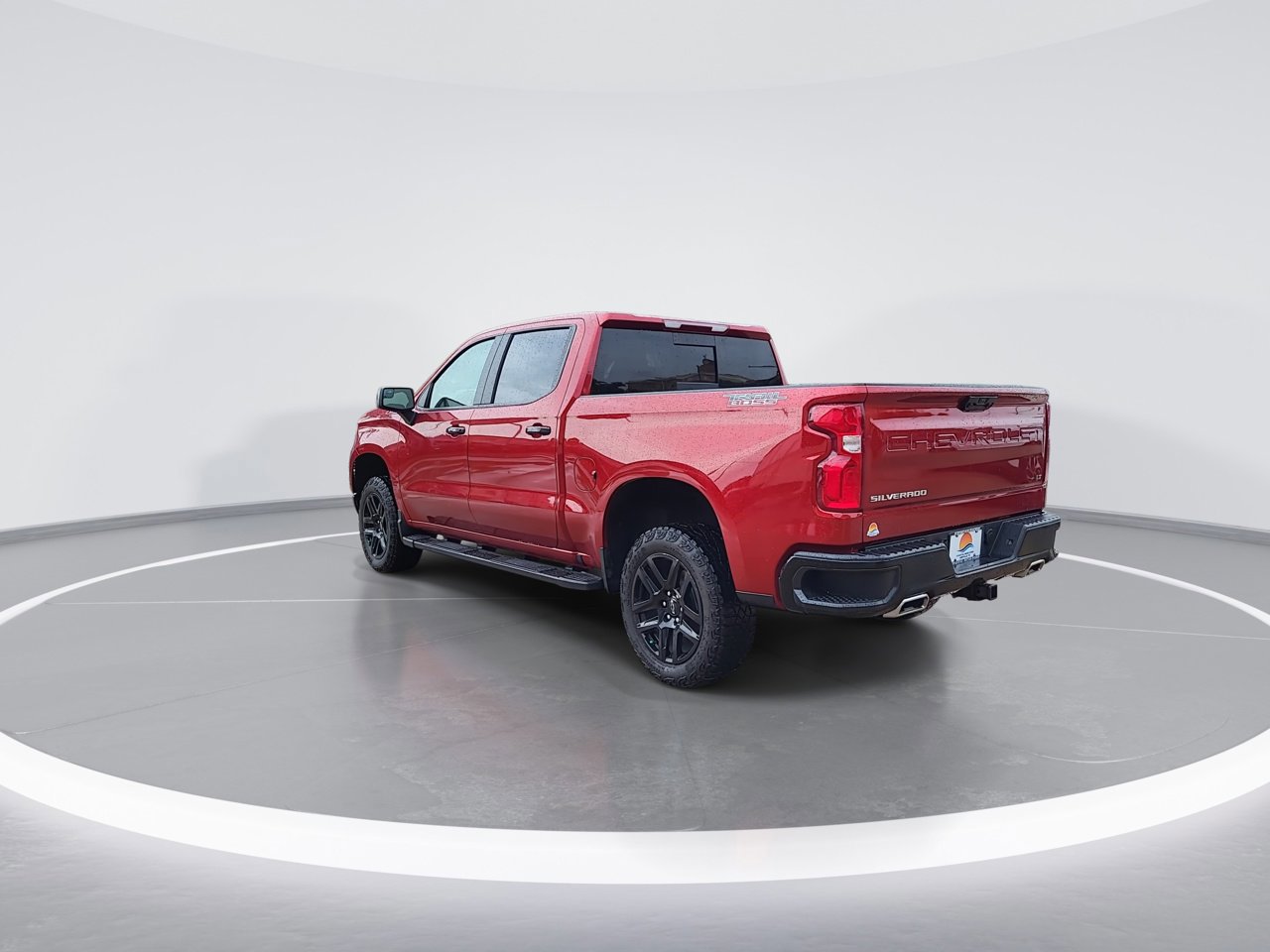 Used 2024 Chevrolet Silverado 1500 LT Trail Boss w/ Convenience Package II image 6