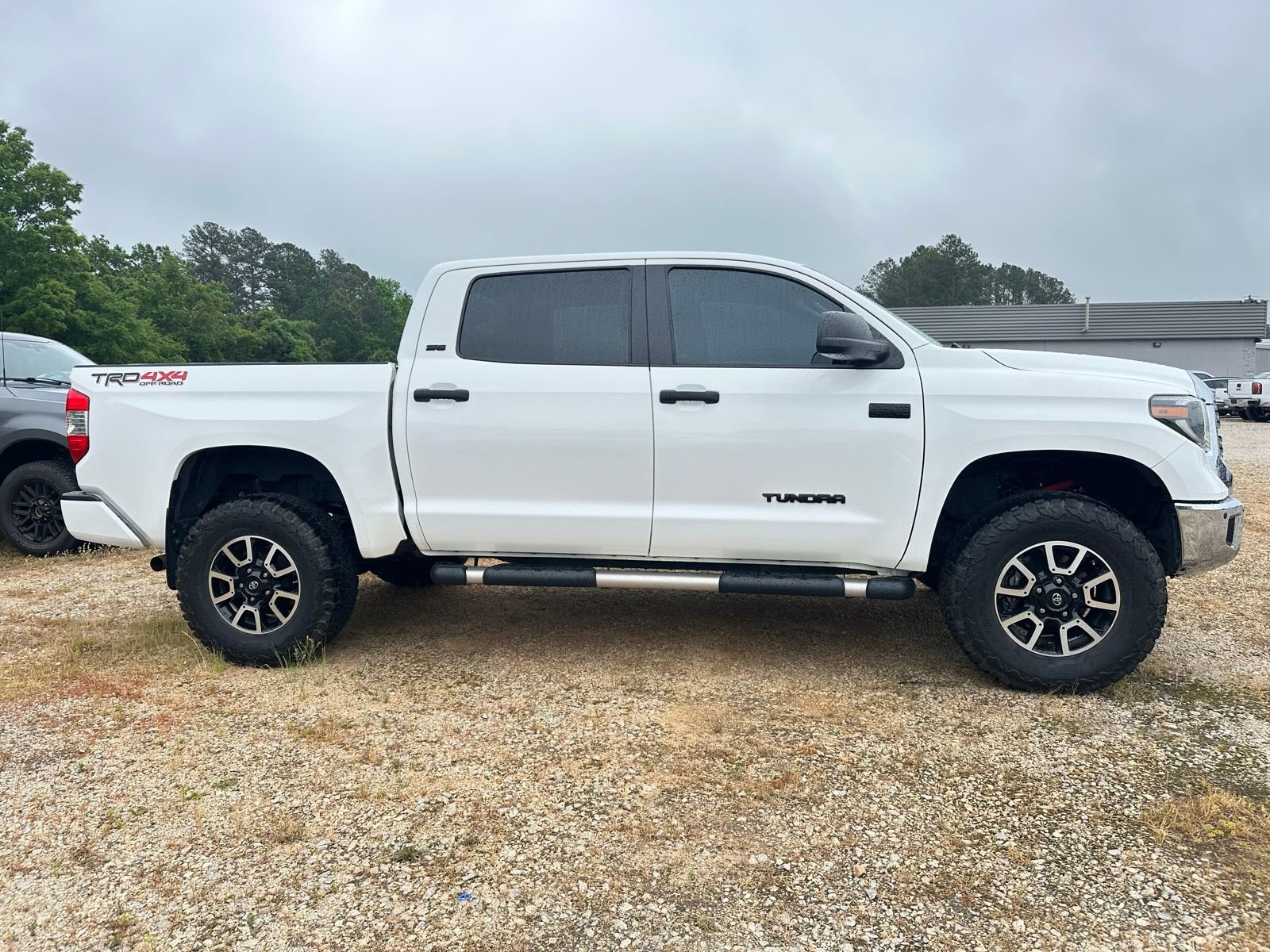 Used 2020 Toyota Tundra SR5 w/ TRD Off-Road Package AWD/4WD image 6