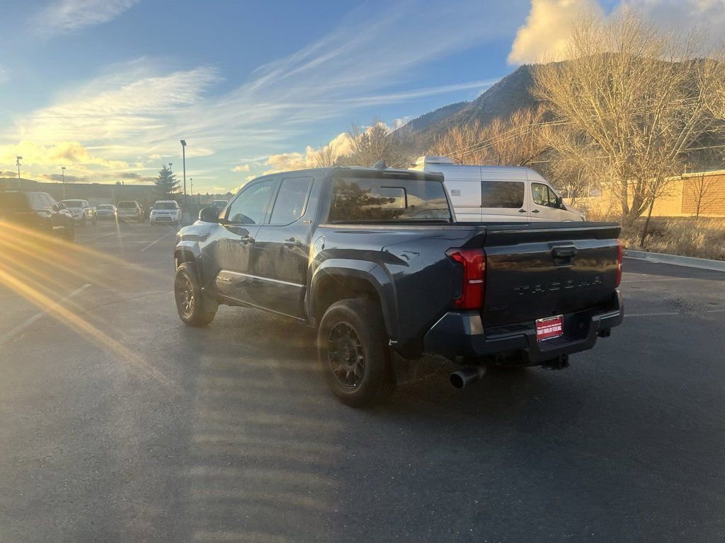 Used 2024 Toyota Tacoma SR5 image 5