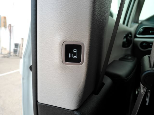 Used 2023 Chrysler Pacifica Limited FWD image 33