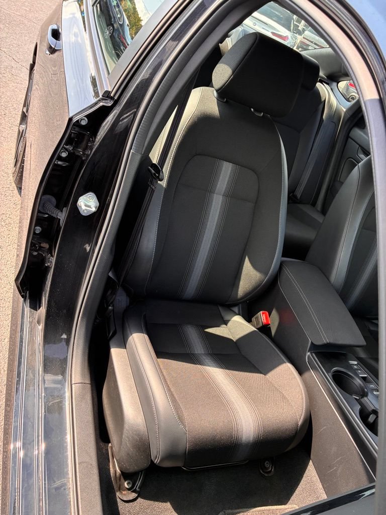 Used 2024 Honda Civic Sport image 18