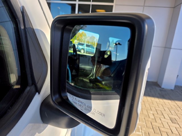 Used 2023 Jeep Gladiator Overland AWD/4WD image 9