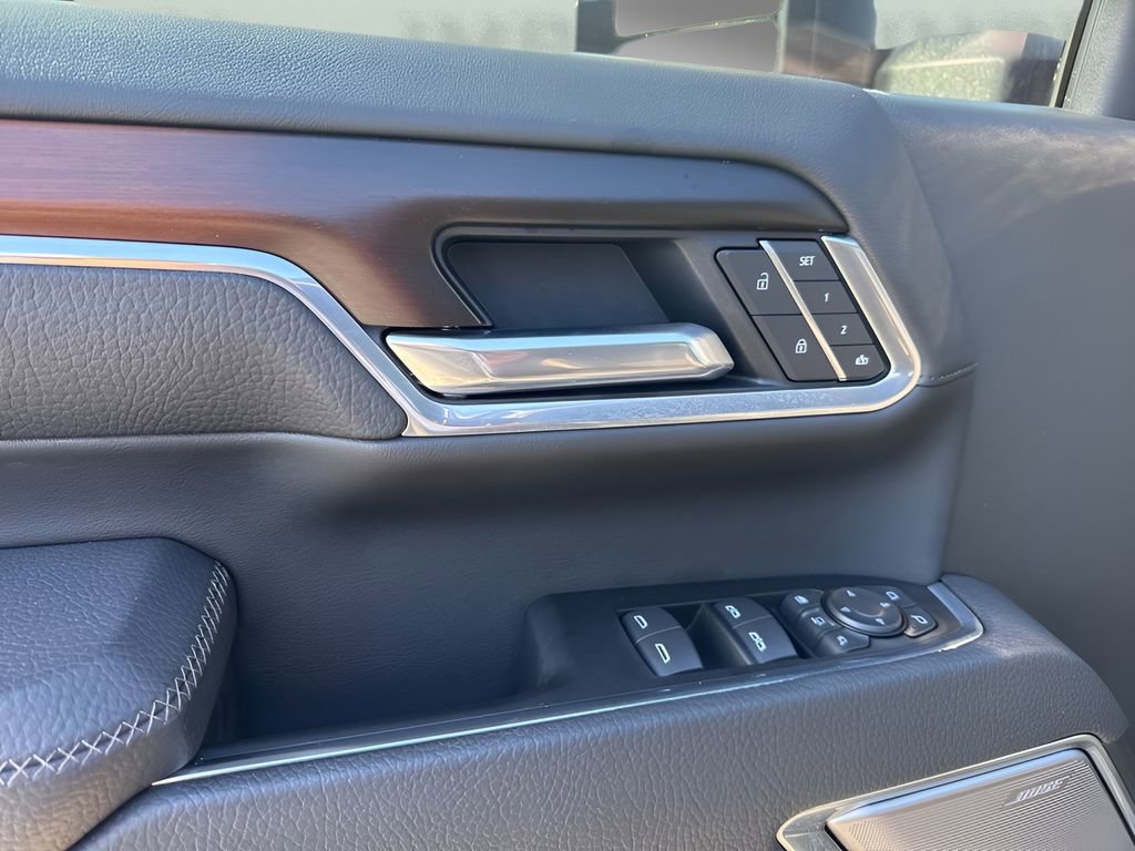 Used 2025 GMC Sierra 2500 Denali w/ Denali Reserve Package image 29