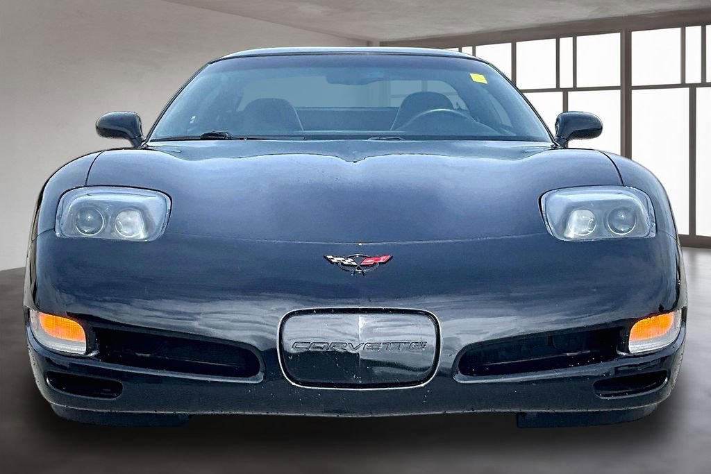 Used 2002 Chevrolet Corvette Base image 2