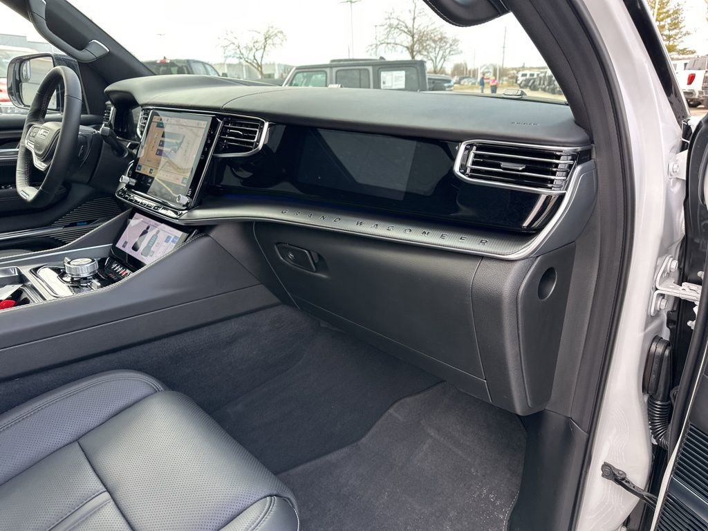 New 2026 Jeep Grand Wagoneer L Summit image 64