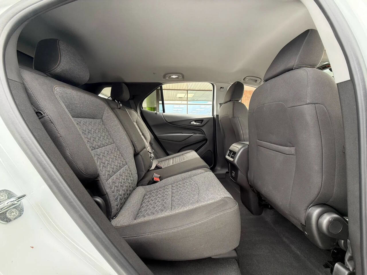 Used 2022 Chevrolet Equinox LT FWD image 3