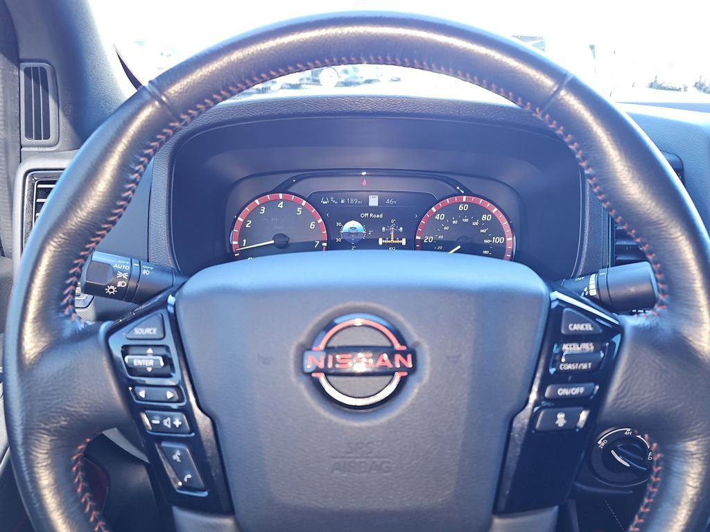 Used 2023 Nissan Frontier PRO-4X w/ Technology Package image 35