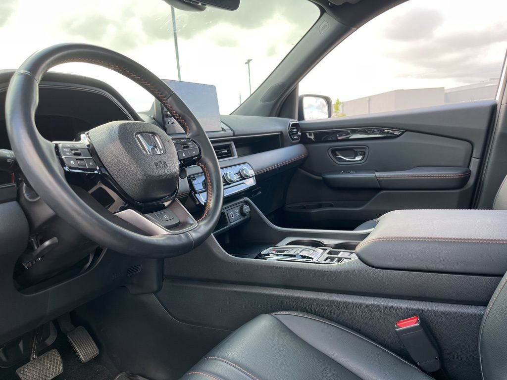 Certified 2023 Honda Pilot TrailSport image 22