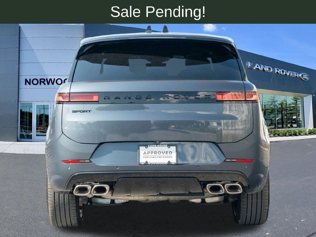 Used 2025 Land Rover Range Rover Sport Dynamic SE AWD/4WD image 6