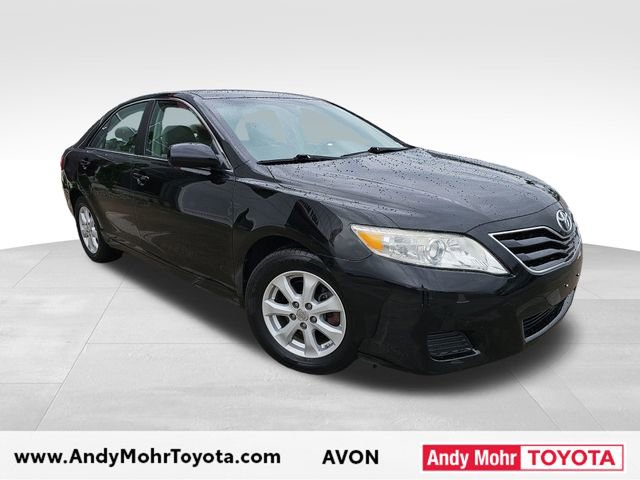 Used 2011 Toyota Camry LE w/ LE Extra-Value Pkg FWD image 1