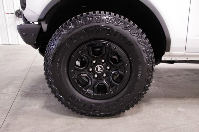 Used 2022 Ford Bronco Wildtrak image 10