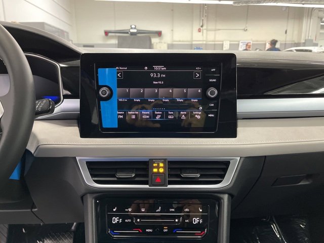 New 2026 Volkswagen Taos SE image 21