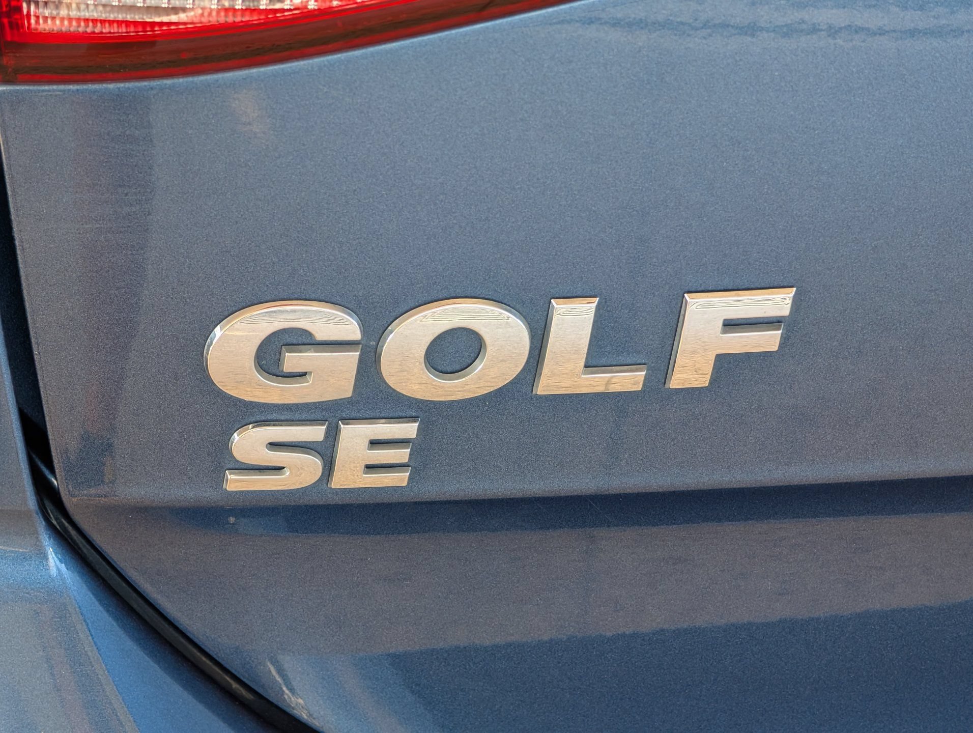 Used 2019 Volkswagen Golf SE FWD image 11