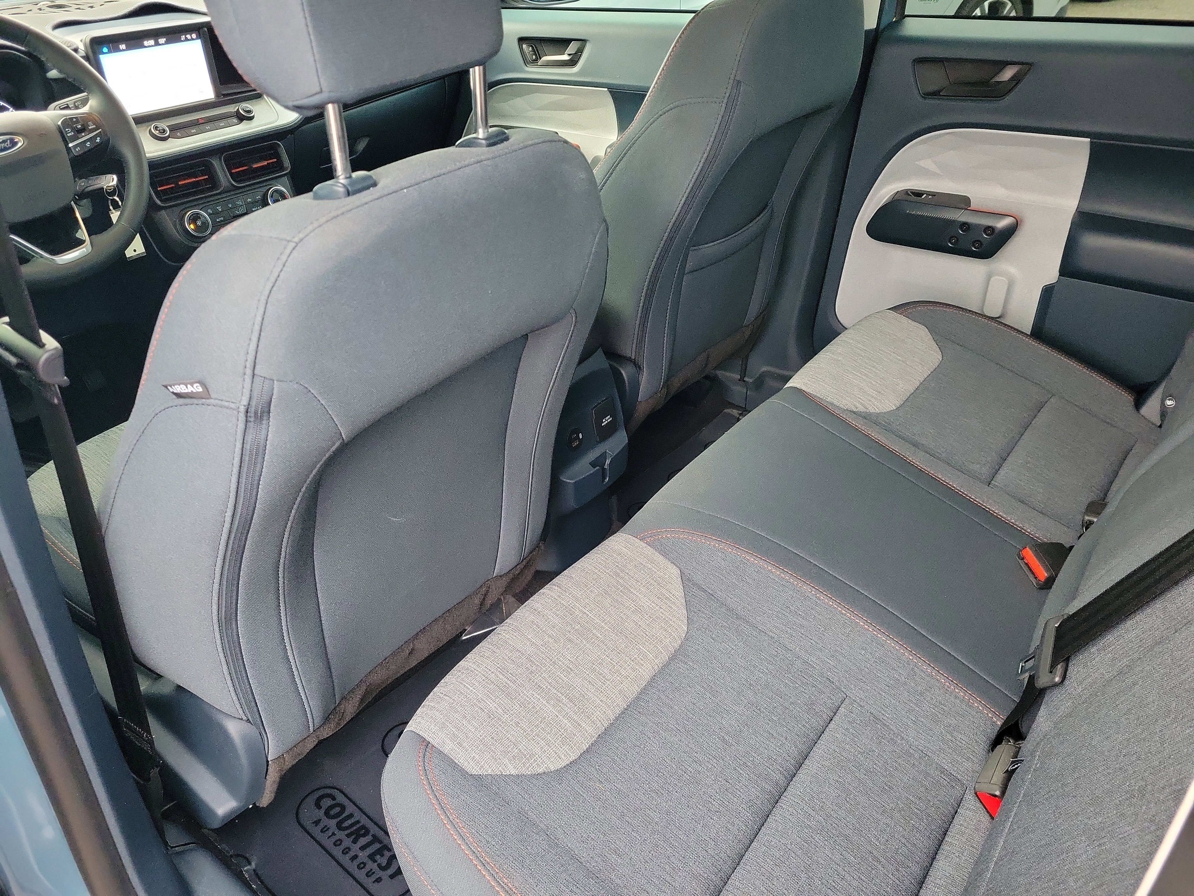 Used 2023 Ford Maverick XLT w/ XLT Luxury Package image 12