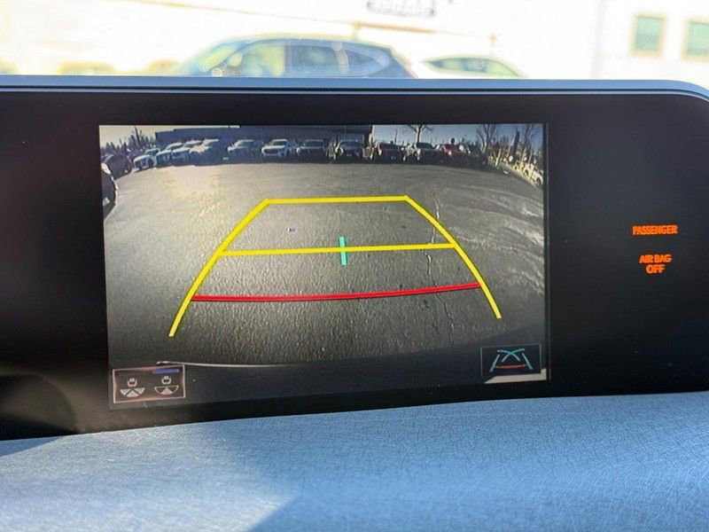 Used 2020 Lexus UX 250h w/ Premium Package image 22