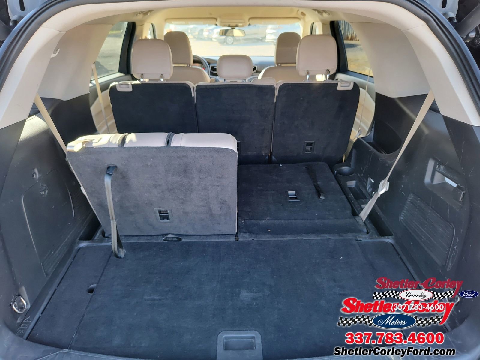 Used 2023 Ford Explorer XLT w/ Equipment Group 202A image 7