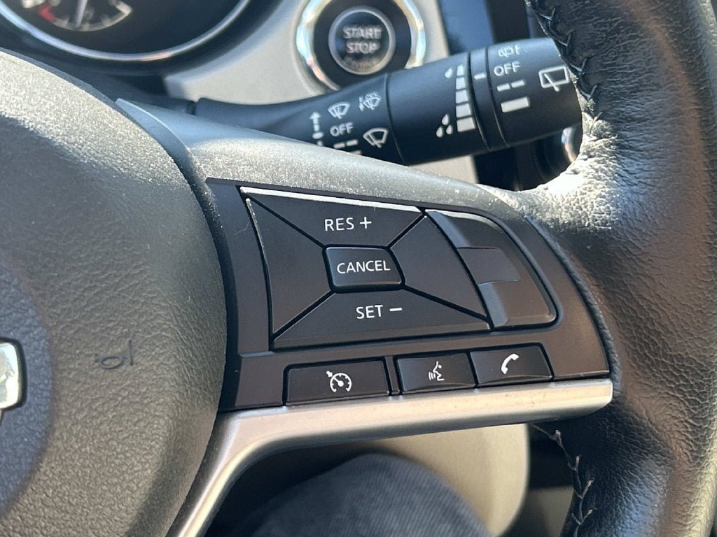 Certified 2020 Nissan Rogue Sport SV w/ All-Weather Package AWD/4WD image 21