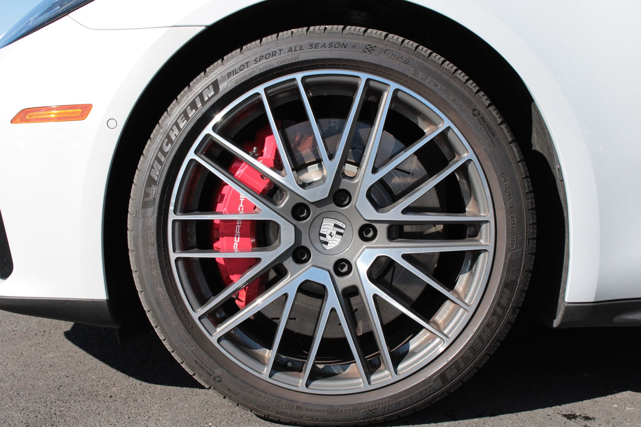 Used 2025 Porsche Panamera 4S image 29