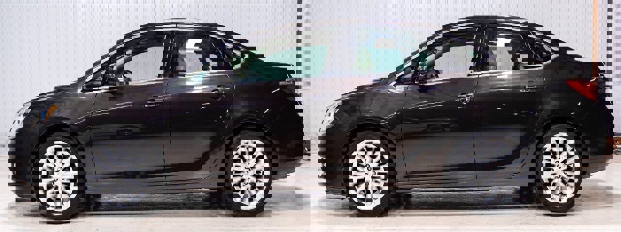 Used 2013 Buick Verano image 2