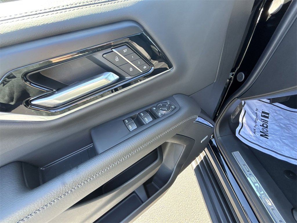 New 2026 GMC Yukon XL Denali image 19