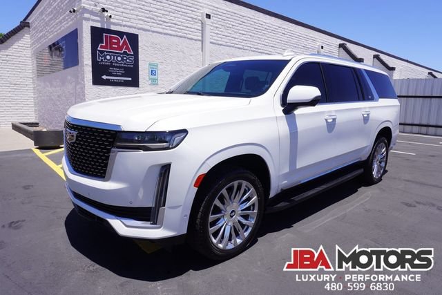 Used 2021 Cadillac Escalade ESV Premium Luxury AWD/4WD image 47