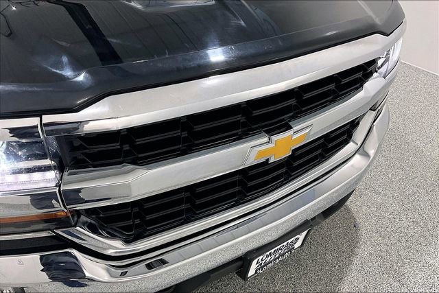 Used 2018 Chevrolet Silverado 1500 LT w/ True North Edition image 35