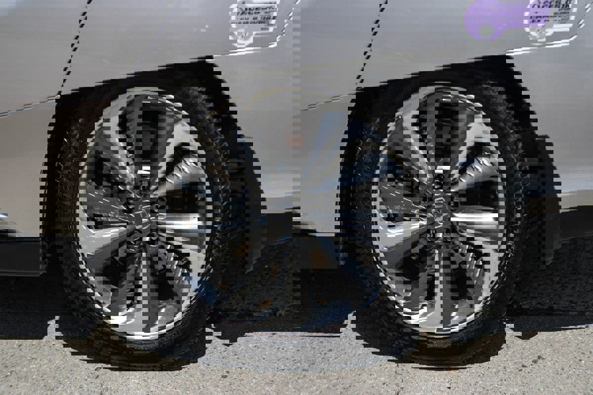 Used 2018 Honda Clarity Touring image 11