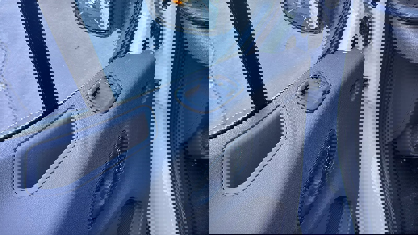 New 2026 Ford Transit 250 148 Medium Roof image 12