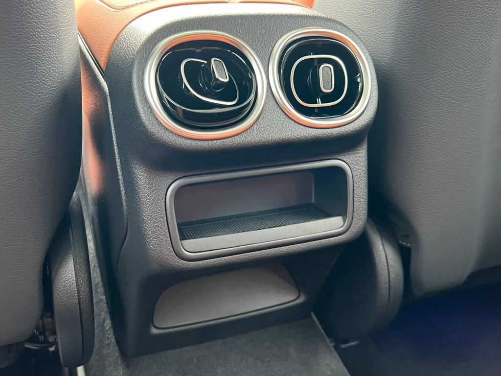 New 2027 Mercedes-Benz GLC 300 4MATIC image 32