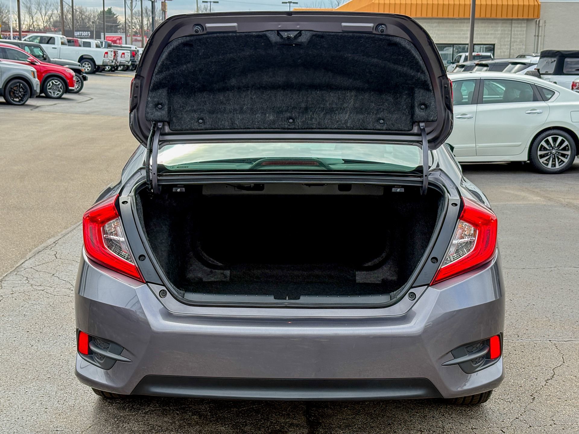 Used 2017 Honda Civic EX-T image 28