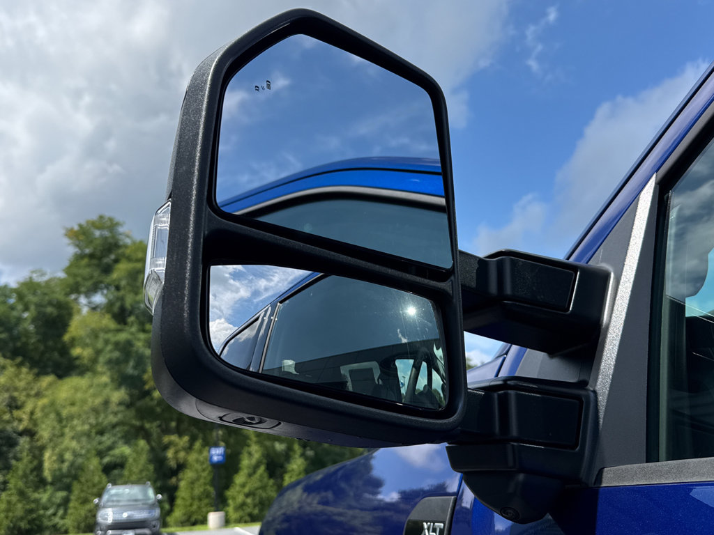 New 2026 Ford F250 XLT w/ XLT Premium Package AWD/4WD image 25