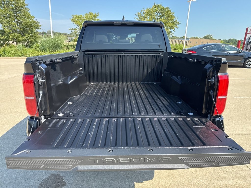 Certified 2024 Toyota Tacoma SR5 image 18