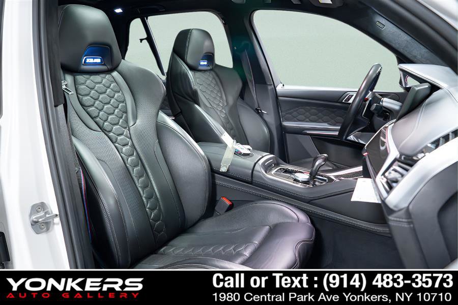 Used 2020 BMW X5 M Competition w/ Executive Package image 23