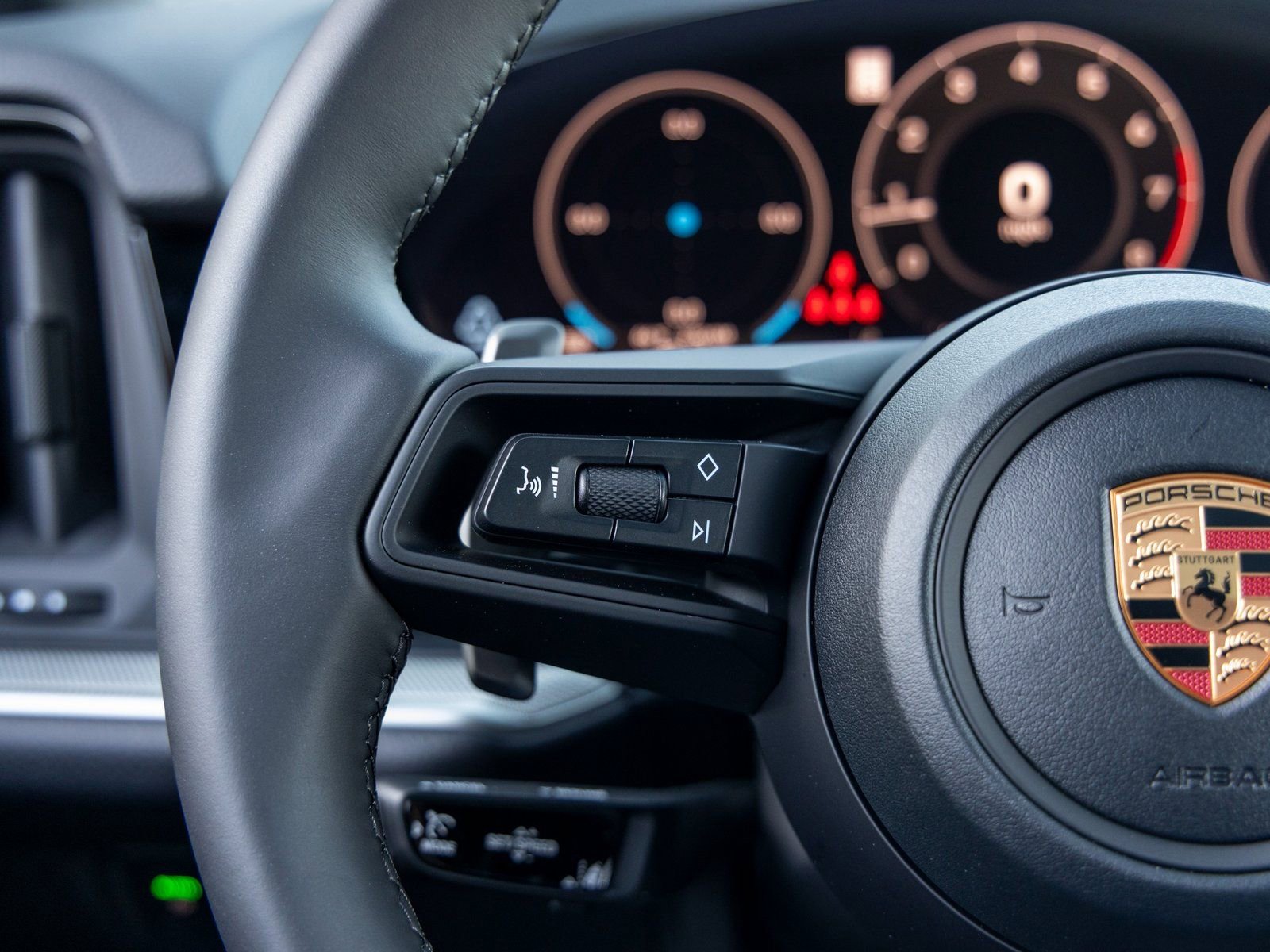 New 2026 Porsche Cayenne image 31