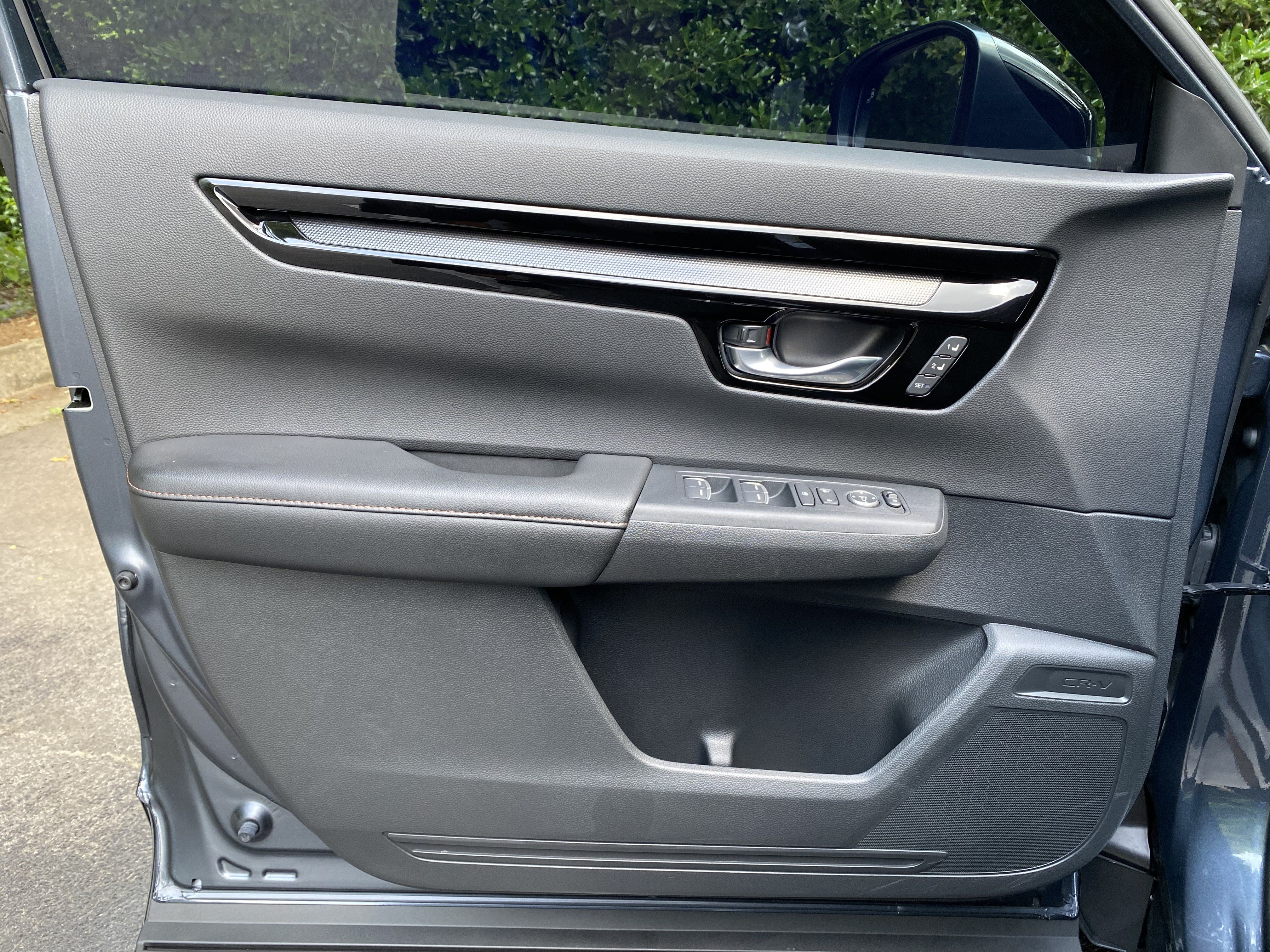 Used 2024 Honda CR-V Sport Touring image 15