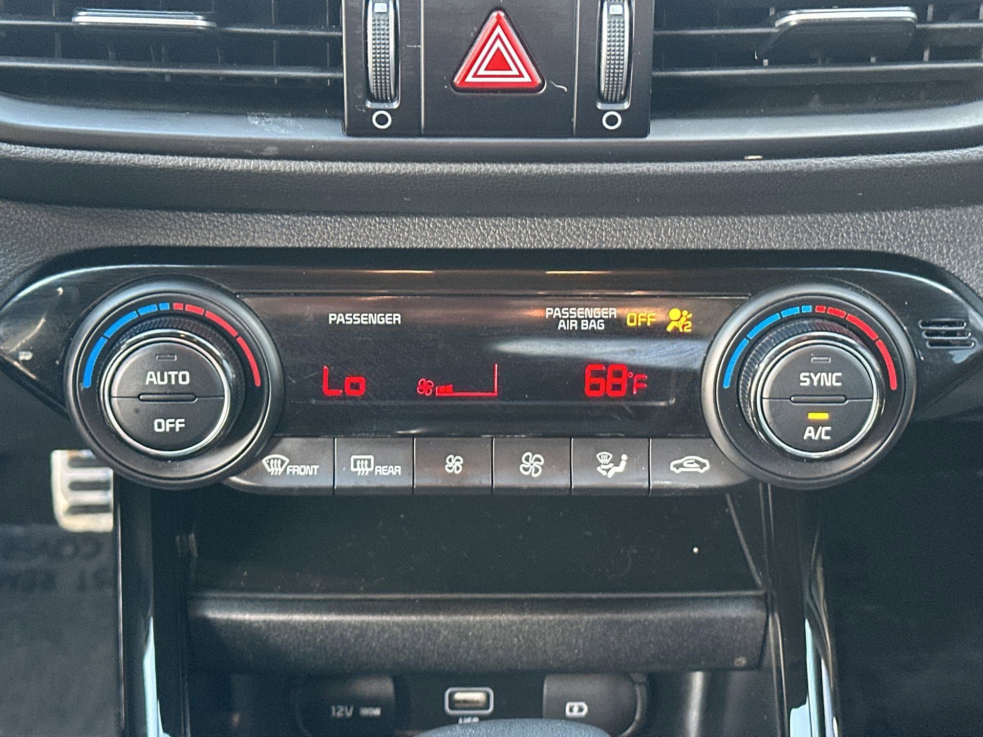 Certified 2024 Kia Forte GT-Line image 16