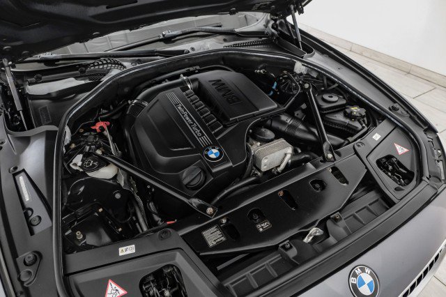 Used 2016 BMW 535i xDrive Sedan AWD/4WD image 45