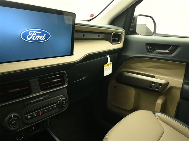New 2026 Ford Maverick Lariat image 14