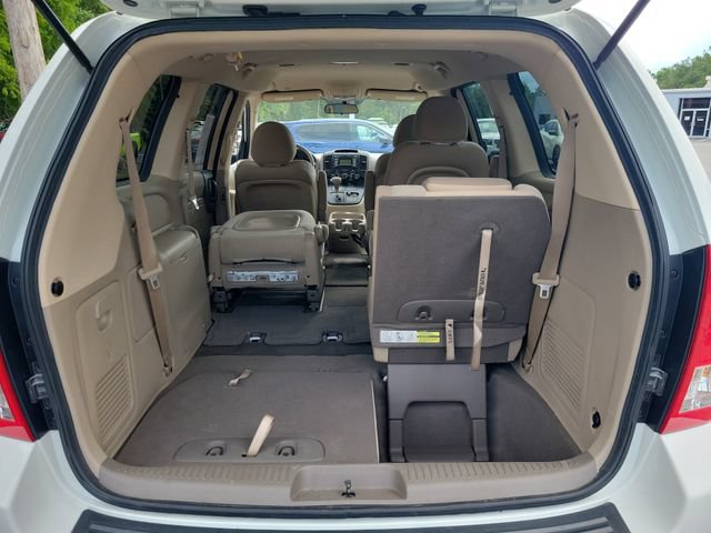 Used 2012 Kia Sedona LX FWD image 7