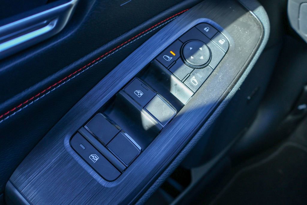 New 2026 Nissan Sentra SR image 15