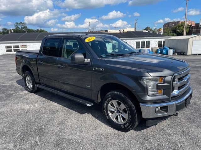 Used 2017 Ford F150 XLT AWD/4WD image 3
