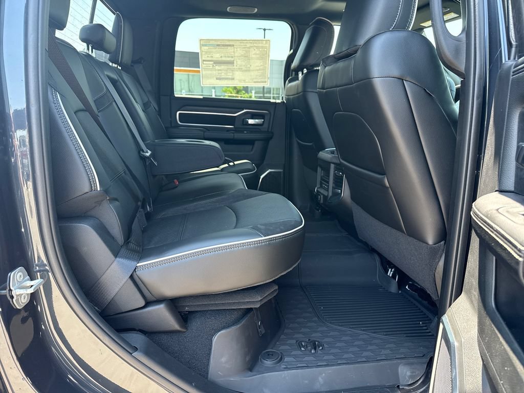 New 2026 RAM 2500 Laramie w/ Night Edition AWD/4WD image 31