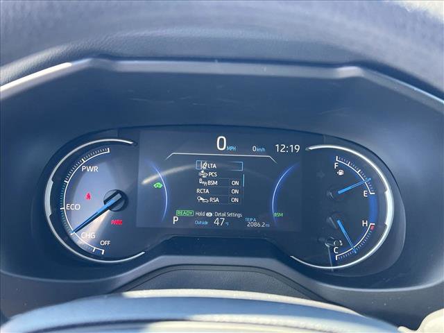 Certified 2025 Toyota RAV4 XLE AWD/4WD image 10